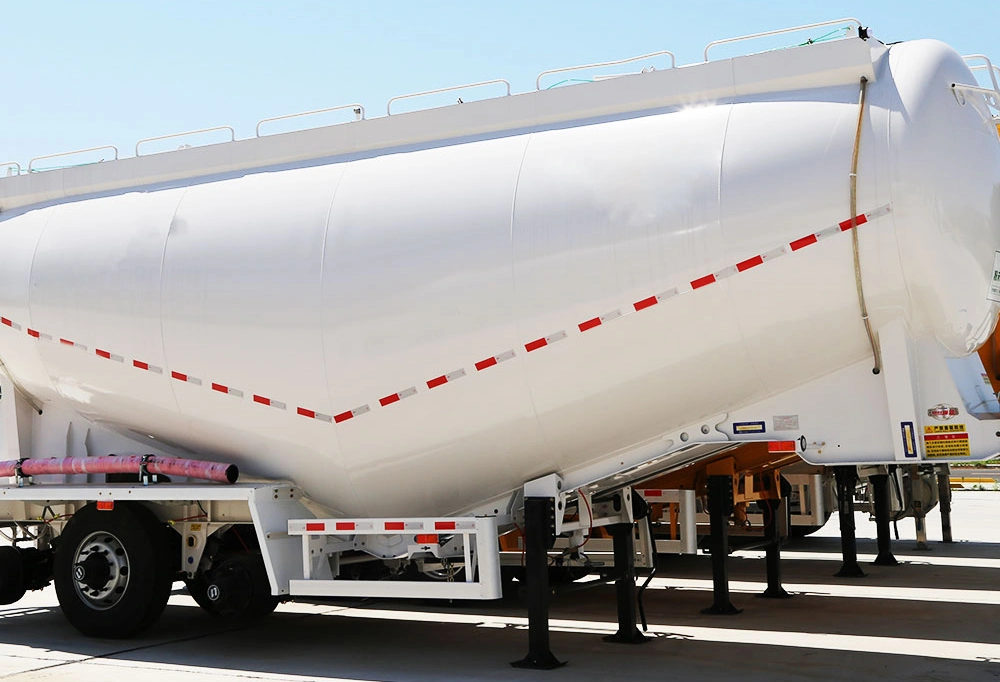 Tri Axle 45 Cubic Special Transportation Bulker Tank Trailers Powder Flour Bulk Carrier Semi Truck Trailer for Sale