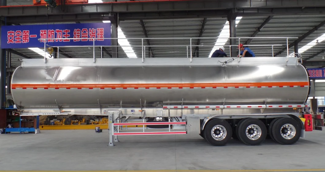 44 Cubic Meters Water Tanker Petroleum Tanker Trailers Fuel Tank Semi Trailer Gas Truck Trailer